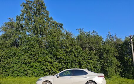 Toyota Camry, 2018 год, 2 599 000 рублей, 13 фотография