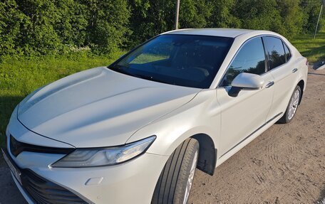 Toyota Camry, 2018 год, 2 599 000 рублей, 12 фотография