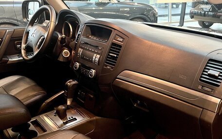 Mitsubishi Pajero IV, 2012 год, 1 990 000 рублей, 19 фотография