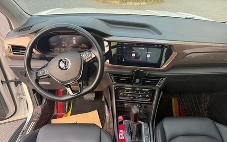 Volkswagen Tharu, 2022 год, 1 720 000 рублей, 7 фотография