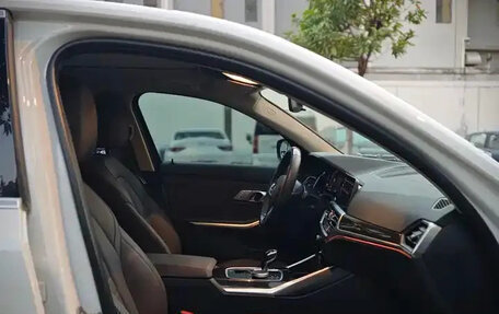 BMW 3 серия, 2021 год, 2 411 000 рублей, 12 фотография