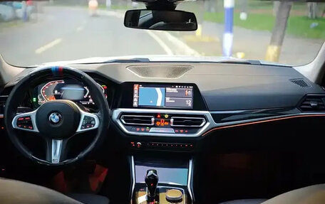 BMW 3 серия, 2021 год, 2 411 000 рублей, 9 фотография