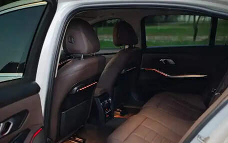 BMW 3 серия, 2021 год, 2 411 000 рублей, 21 фотография