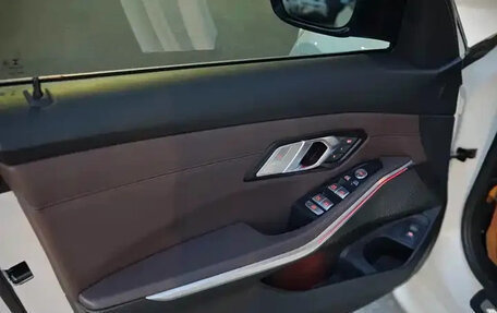 BMW 3 серия, 2021 год, 2 411 000 рублей, 19 фотография