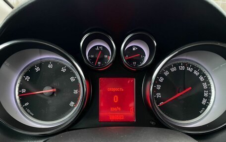 Opel Astra J, 2011 год, 647 000 рублей, 3 фотография