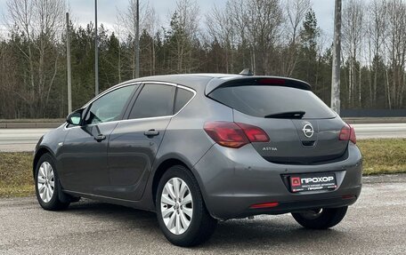 Opel Astra J, 2011 год, 647 000 рублей, 29 фотография