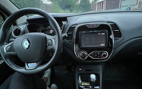 Renault Kaptur I рестайлинг, 2018 год, 1 550 000 рублей, 8 фотография