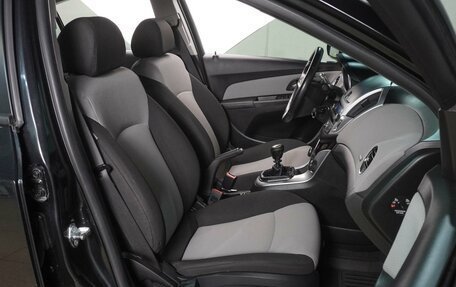 Chevrolet Cruze II, 2013 год, 919 000 рублей, 8 фотография