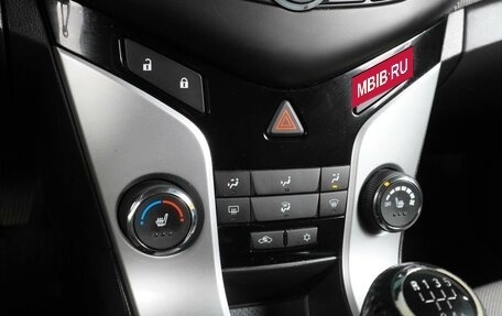 Chevrolet Cruze II, 2013 год, 919 000 рублей, 12 фотография