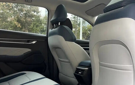 Geely Emgrand, 2022 год, 980 000 рублей, 11 фотография