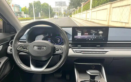 Geely Emgrand, 2022 год, 980 000 рублей, 10 фотография