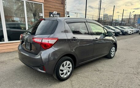 Toyota Vitz, 2019 год, 1 099 000 рублей, 10 фотография