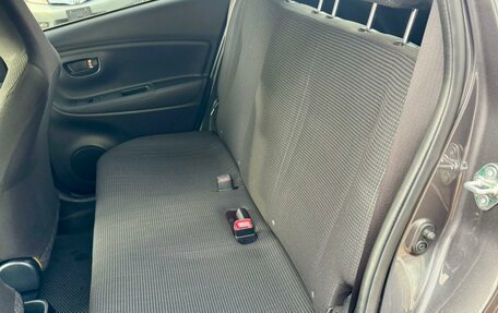 Toyota Vitz, 2019 год, 1 099 000 рублей, 21 фотография