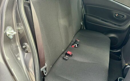 Toyota Vitz, 2019 год, 1 099 000 рублей, 20 фотография