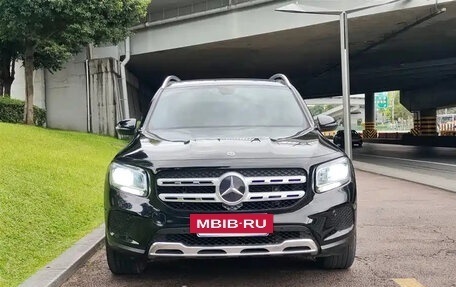 Mercedes-Benz GLB, 2021 год, 2 020 100 рублей, 2 фотография