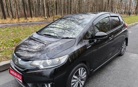 Honda Fit III, 2013 год, 1 500 000 рублей, 1 фотография