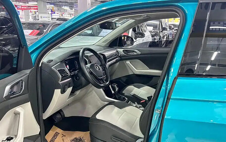 Volkswagen T-Cross I, 2021 год, 1 200 002 рублей, 8 фотография