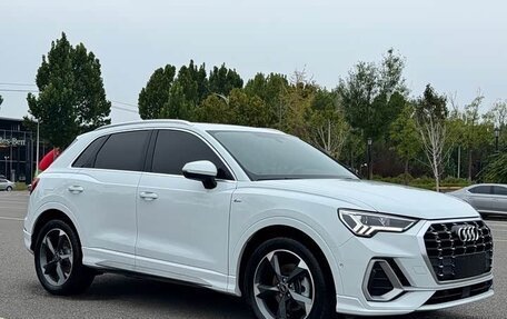 Audi Q3, 2022 год, 2 400 000 рублей, 3 фотография