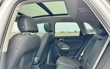 Audi Q3, 2022 год, 2 400 000 рублей, 11 фотография