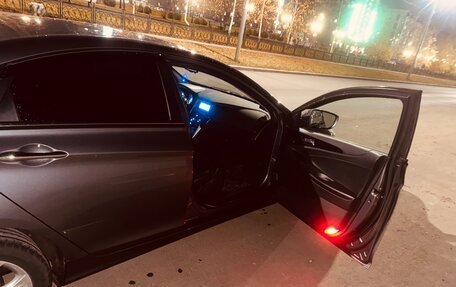 Hyundai Sonata VI, 2011 год, 1 149 000 рублей, 19 фотография