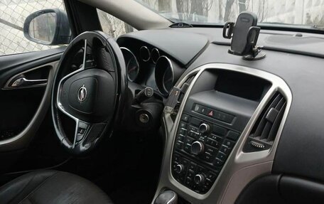 Opel Astra J, 2011 год, 330 000 рублей, 9 фотография