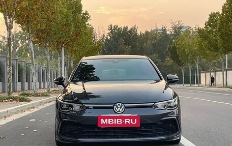 Volkswagen Golf VIII, 2021 год, 2 050 123 рублей, 2 фотография