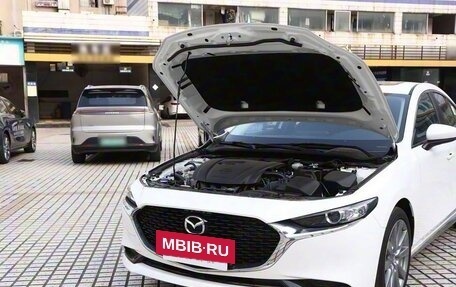 Mazda 3, 2025 год, 3 011 000 рублей, 2 фотография