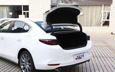 Mazda 3, 2025 год, 3 011 000 рублей, 9 фотография