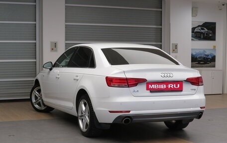 Audi A4, 2015 год, 1 790 000 рублей, 4 фотография