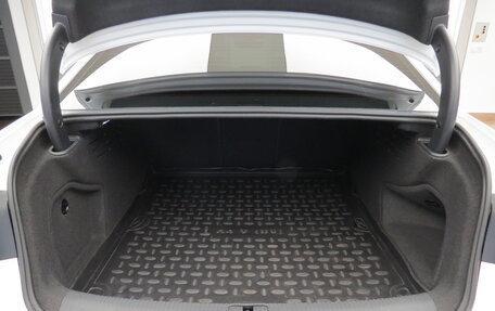 Audi A4, 2015 год, 1 790 000 рублей, 27 фотография