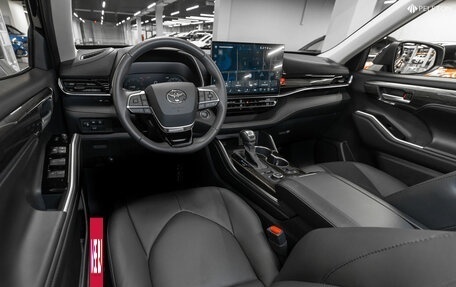 Toyota Highlander, 2025 год, 6 250 000 рублей, 7 фотография