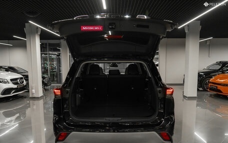 Toyota Highlander, 2025 год, 6 250 000 рублей, 24 фотография