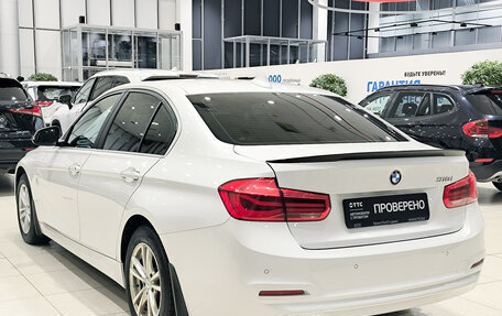 BMW 3 серия, 2017 год, 1 950 000 рублей, 7 фотография