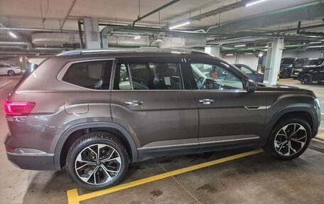 Volkswagen Teramont I, 2023 год, 5 700 000 рублей, 5 фотография