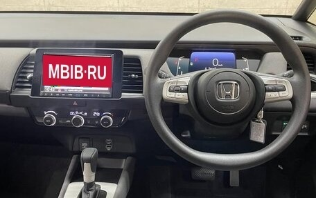 Honda Fit, 2021 год, 1 290 000 рублей, 12 фотография