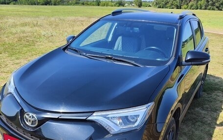 Toyota RAV4, 2018 год, 2 540 000 рублей, 6 фотография
