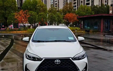 Toyota Yaris XP150 рестайлинг, 2021 год, 870 000 рублей, 2 фотография