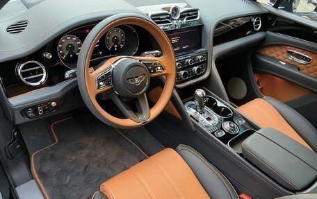 Bentley Bentayga I, 2022 год, 17 287 084 рублей, 10 фотография