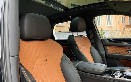 Bentley Bentayga I, 2022 год, 17 287 084 рублей, 11 фотография