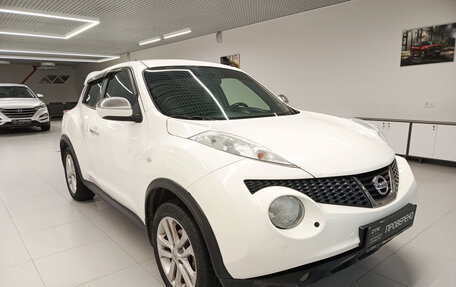 Nissan Juke II, 2013 год, 1 068 000 рублей, 3 фотография