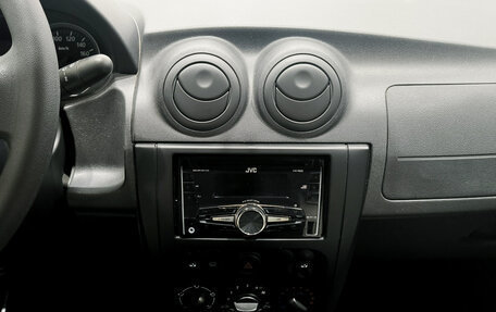 Nissan Almera, 2016 год, 750 000 рублей, 18 фотография