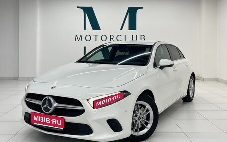 Mercedes-Benz A-Класс, 2018 год, 2 290 000 рублей, 3 фотография