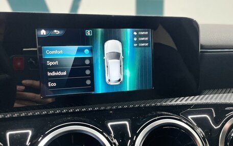 Mercedes-Benz A-Класс, 2018 год, 2 290 000 рублей, 22 фотография