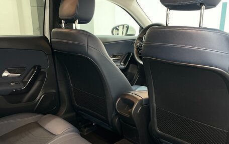 Mercedes-Benz A-Класс, 2018 год, 2 290 000 рублей, 28 фотография