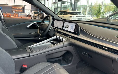 CheryExeed TXL, 2024 год, 3 900 000 рублей, 21 фотография