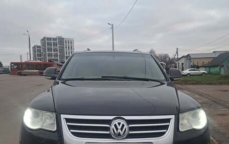 Volkswagen Touareg III, 2008 год, 960 000 рублей, 2 фотография