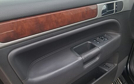 Volkswagen Touareg III, 2008 год, 960 000 рублей, 14 фотография