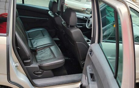 Opel Zafira B, 2006 год, 730 000 рублей, 12 фотография