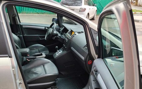 Opel Zafira B, 2006 год, 730 000 рублей, 13 фотография