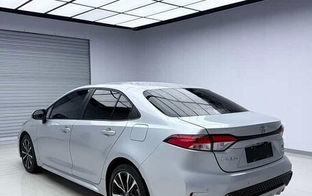 Toyota Corolla, 2022 год, 1 650 000 рублей, 4 фотография